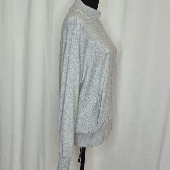 Athleta Appolo Crewneck Sweatshirt - Size M - Picture 6 of 15